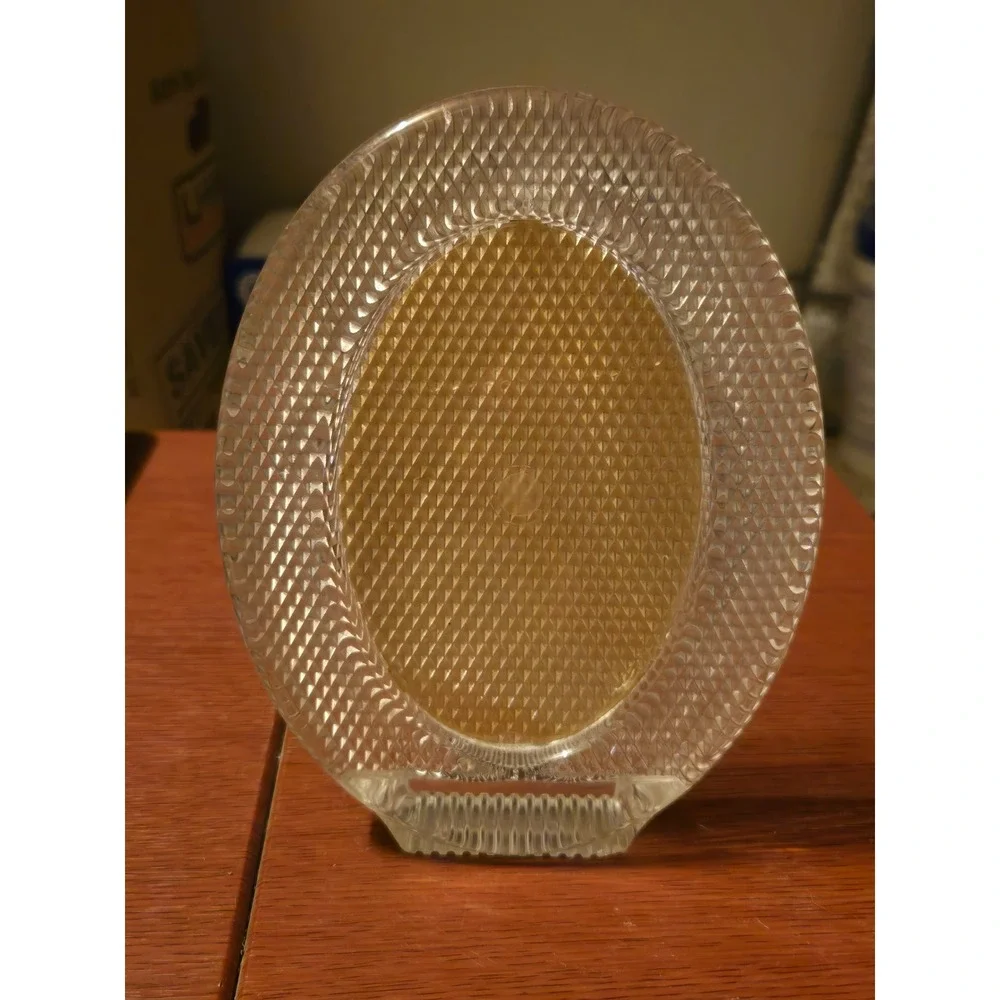 Vintage Clear Acrylic Oval Picture Frame Diamond Cut Textured Tabletop Decor